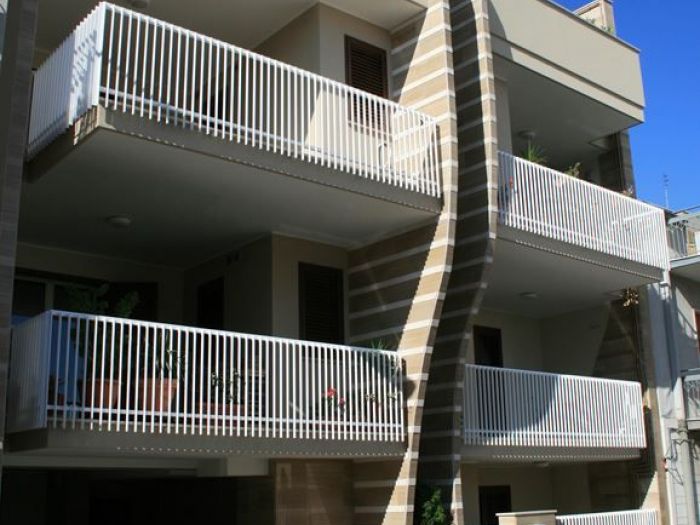 Archisio - Vincenzo Bafunno - Progetto Palazzina pilo doppio