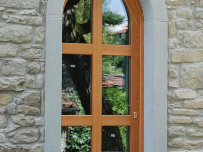 Archisio - Raspanti Pietra Serena srl - Progetto Cornici porte e finestre in pietra serena