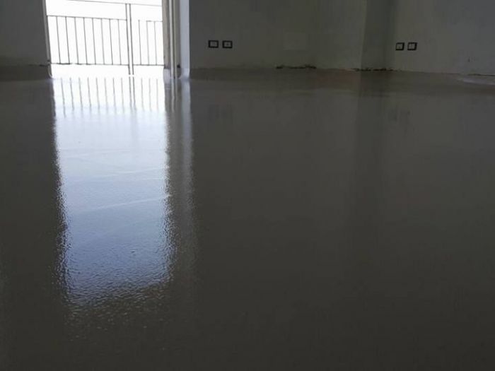 Archisio - Cfc Costruzioni - Progetto Pavimento in resina allinterno di un apparatamento