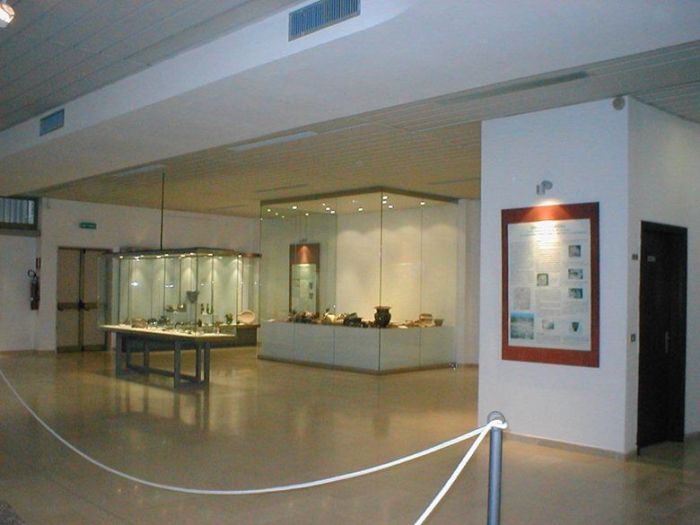 Archisio - Lorenzo Maria Antonello Gerardi - Progetto Mostra ornarsi dambra 2002