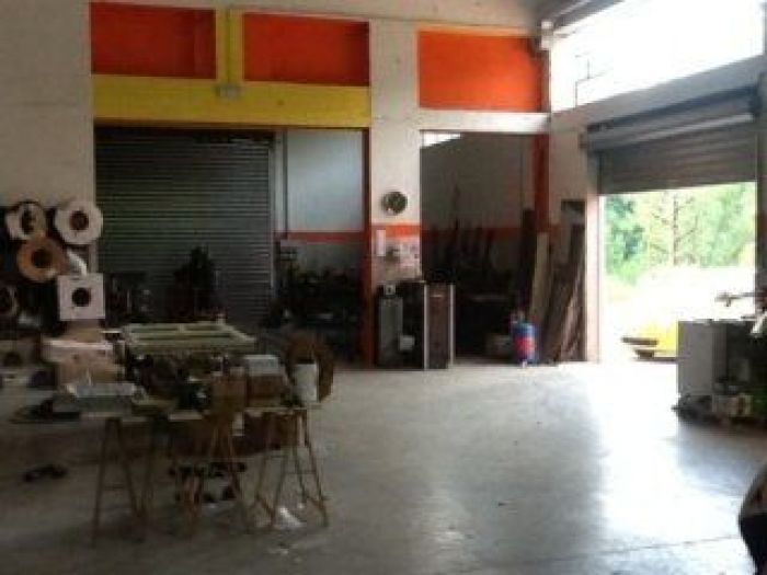 Archisio - De Carolis Enzo Serramenti - Progetto Lazienda