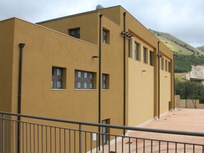 Archisio - Filippo Madonia - Progetto Scuola media a pioppo