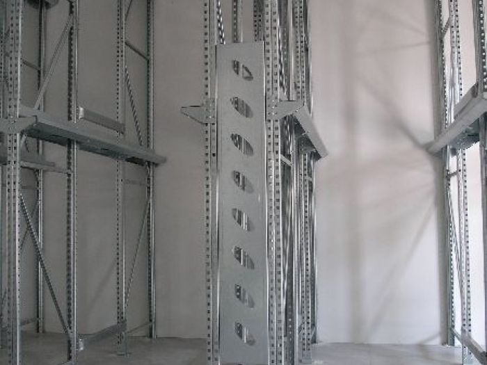 Archisio - Castellani srl - Progetto Scaffalature metalliche industriali portapallets