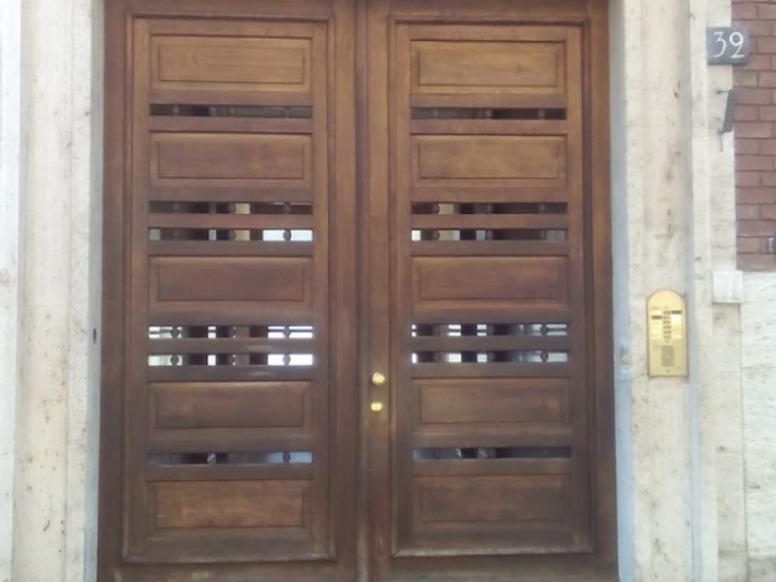 Archisio - Falegnameria Arredamenti Casa Bella Di Fabrizio Dascanio - Progetto Portoni e porte