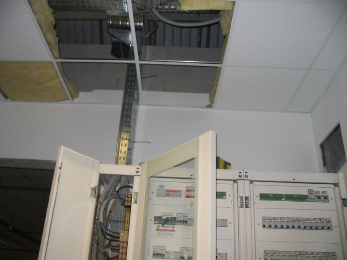 Archisio - Modernaluce Impianti Elettrici - Progetto 2004-2006 monza magazzino