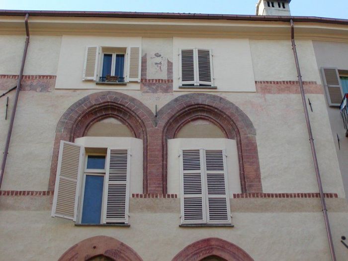 Archisio - Trucco Ristrutturazioni - Progetto Ristrutturazione facciata palazzo