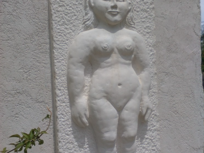 Archisio - Elisabetta Sbiroli - Progetto Sculture in pietra e marmo