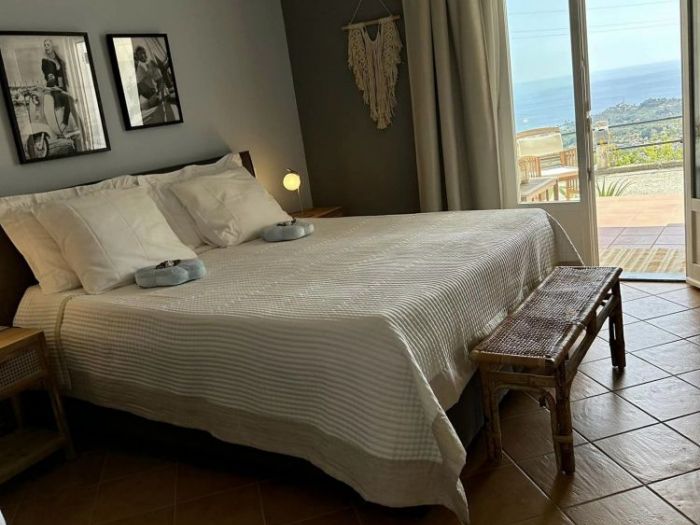 Archisio - Nadine Schmitz - Progetto Piccolo bed and breakfast