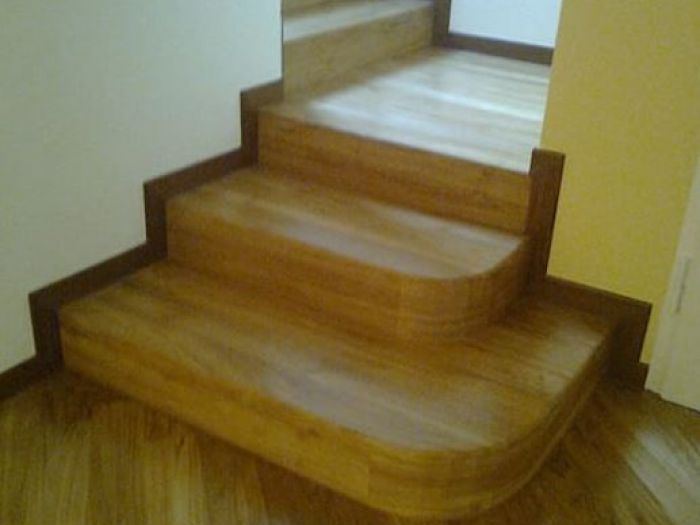 Archisio - Arredo Legno - Progetto Scale in legno