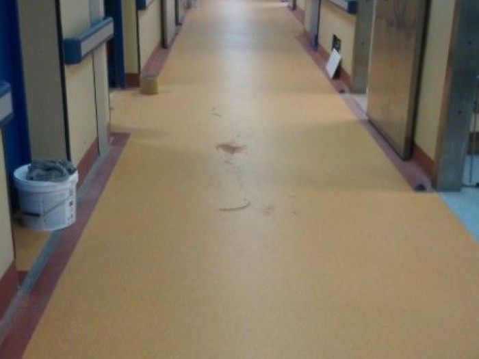 Archisio - Errico Gaglianese - Progetto Rifacimento pavimenti gruppo operatorio ed utic del campus di germaneto