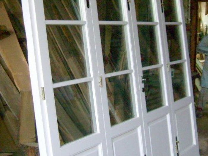 Archisio - Falegnameria Ferruzzi - Progetto Finestre - persiane -scuri - sportelloni