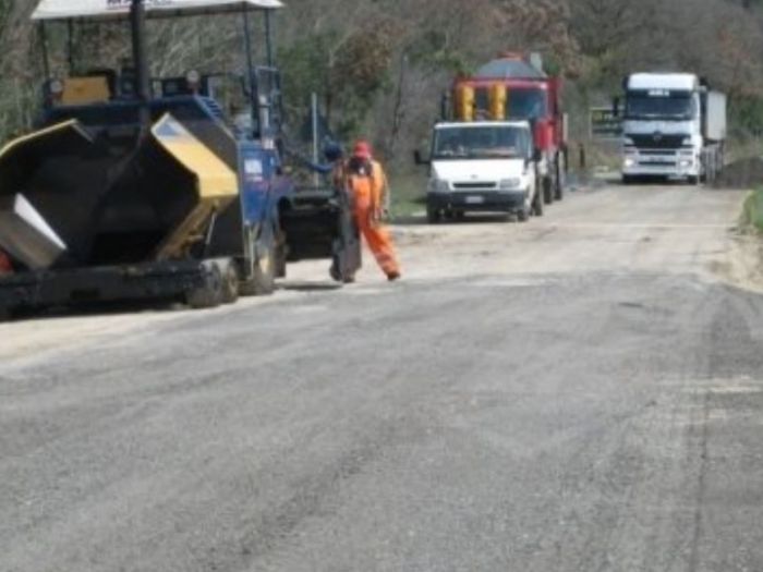 Archisio - Gioacchini Sante - Progetto Asfaltatura e lavori di edilizia stradale