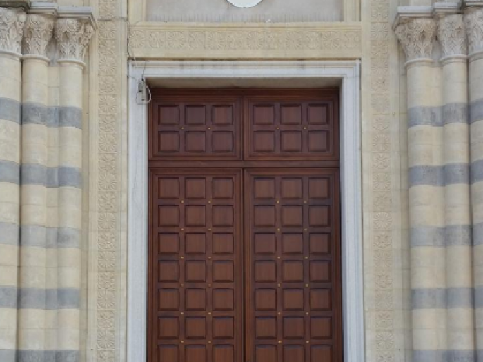 Archisio - Falegnameria Artigiana Mason - Progetto Porte per esterni