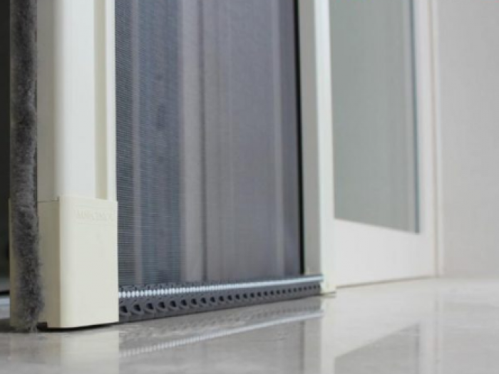 Archisio - Serramenti Brescia Net - Progetto Zanzariere