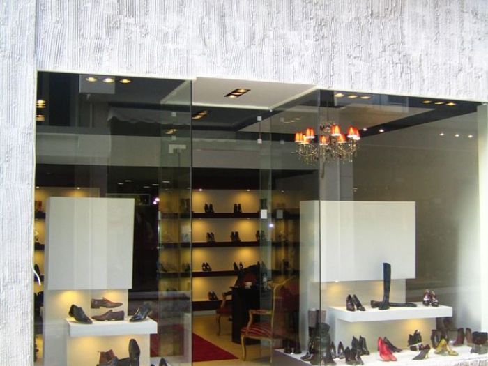 Archisio - Vincenzo Chirico - Progetto Negozio di calzature italiane in arta