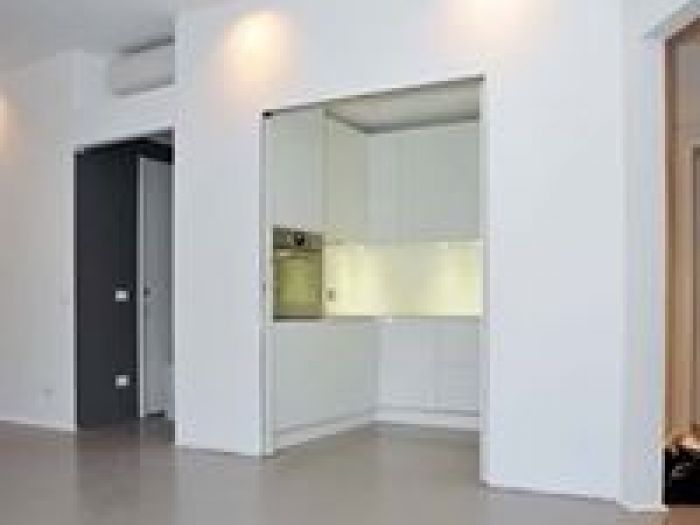 Archisio - Gerardo Spisso - Progetto Applicazione resine per rivestimenti pavimenti e muri