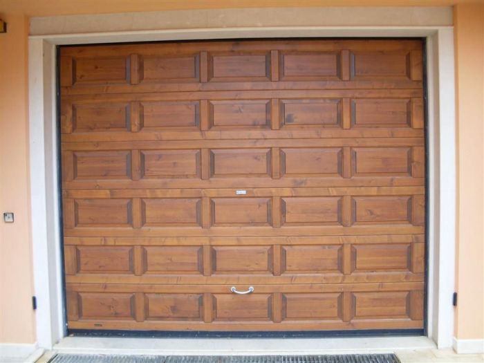 Archisio - Serramenti Puglisi srl - Progetto Porte basculanti e porte sezionali