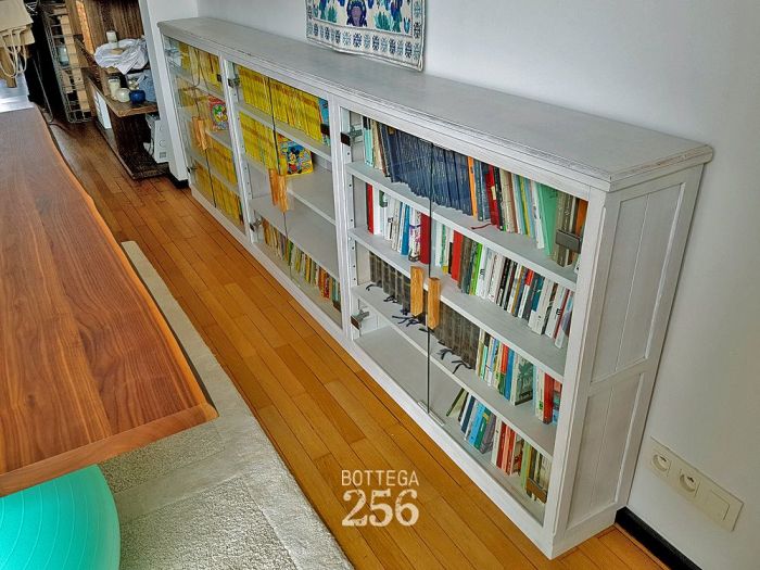 Archisio - Bottega 256 - Progetto Eco-libreria frassino massello