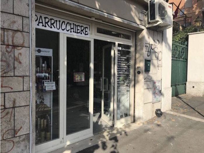 Archisio - Riana Re srl - Progetto Ristrutturazione negozio quartiere montesacro