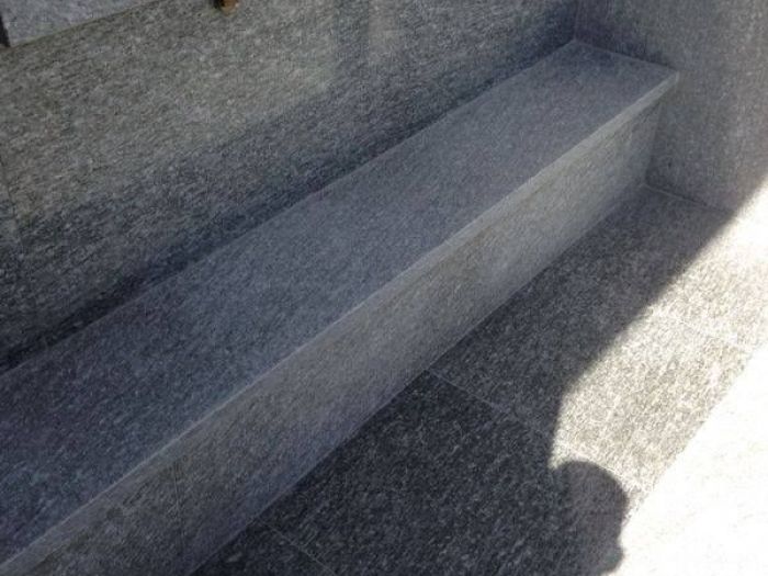 Archisio - Marmi 3 Snc - Progetto Rivestimenti tombe di famiglia