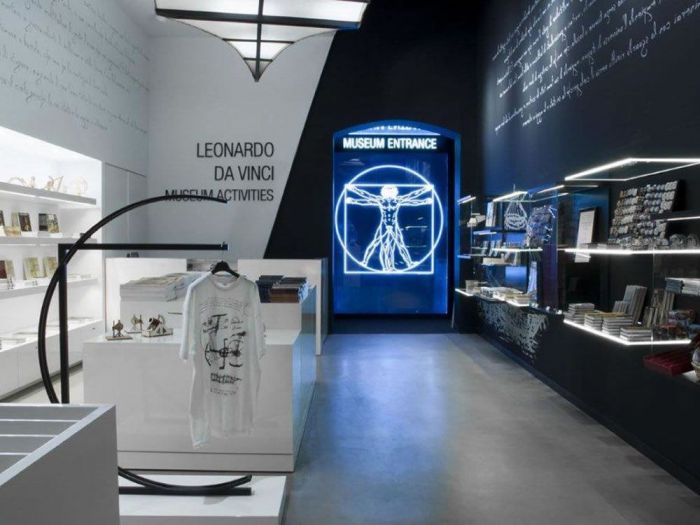 Archisio - Asso spa - Progetto Allestimento e arredamento di negozi