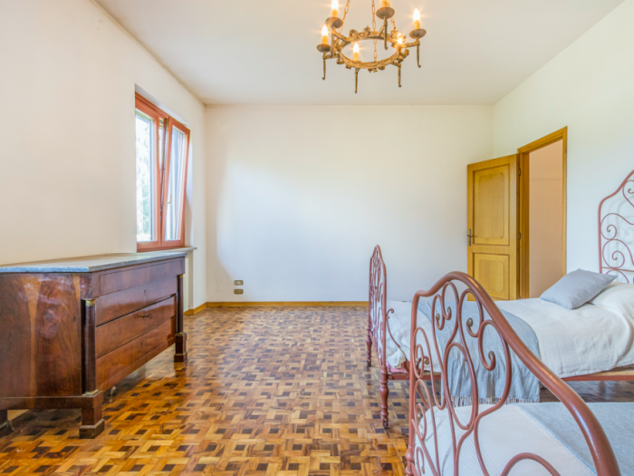 Archisio - Eukalipto Studio - Progetto Home staging e servizio fotografico su villa arredata non abitata in provincia di cremona