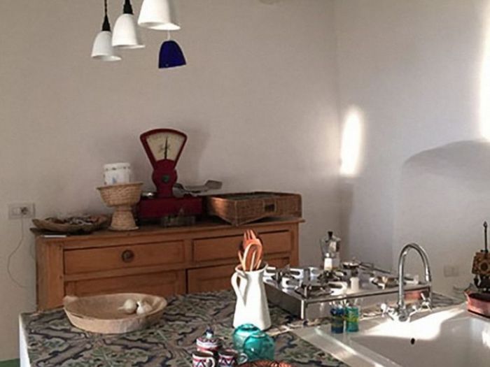 Archisio - Claudia Montevecchi - Progetto Recupero di una tipica casa eoliana