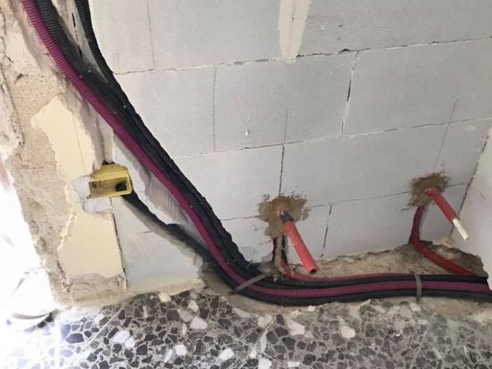 Archisio - Artinnova Ristrutturazioni - Progetto Impianti e controsoffitti