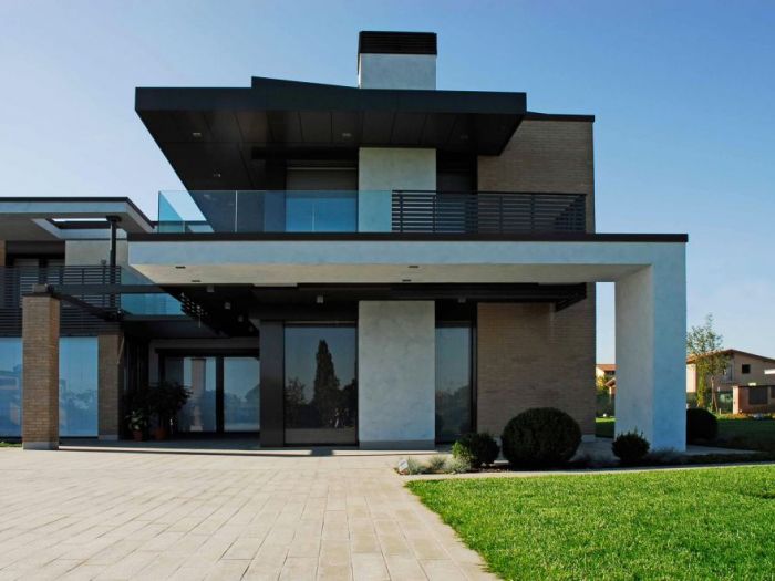 Archisio - Monia Alberici - Progetto Villa con piscina