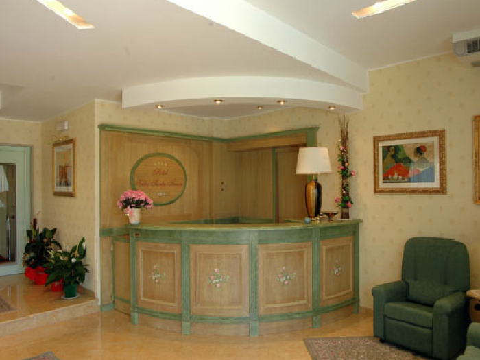 Archisio - Cotto Arredamenti - Progetto Alberghi e camere dalbergo