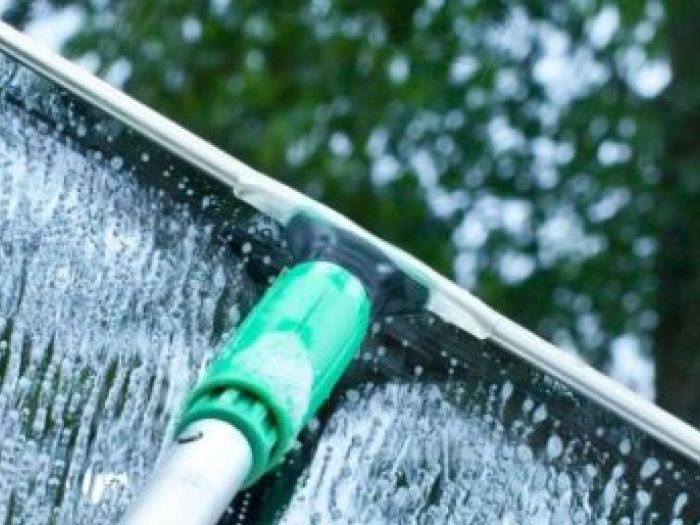 Archisio - Meister Service - Progetto Lavaggio vetri