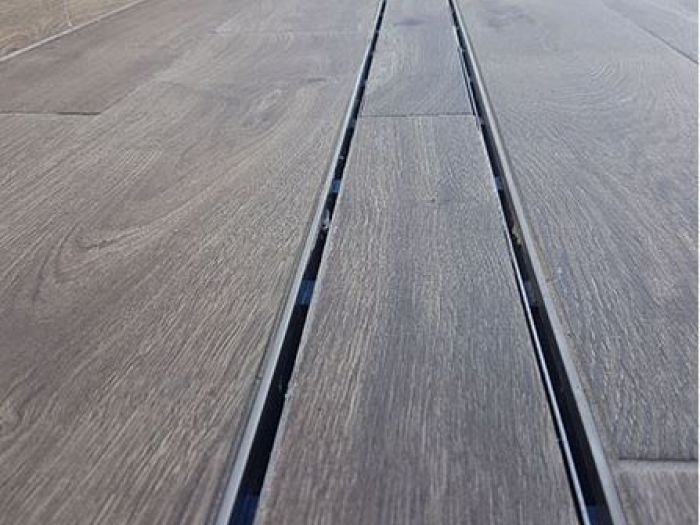 Archisio - Malagrida Group Srl Canalina Infinity - Progetto Terrazzo con parete verde