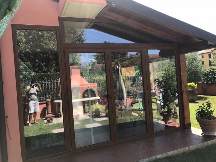 Archisio - Falegnameria Gabrielli - Progetto Veranda esterna con serramento in pvc