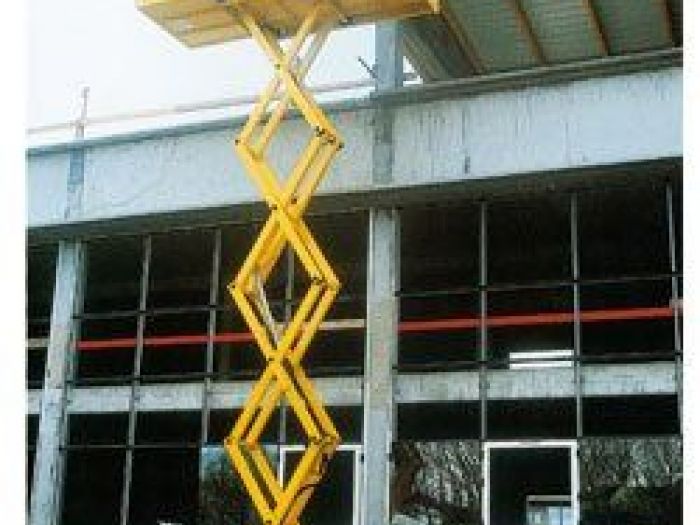 Archisio - Carpengru - Progetto Piattaforme aeree a pantografo