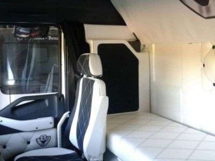 Archisio - Centro Fodere Franceschino - Progetto Tappezzeria auto-moto