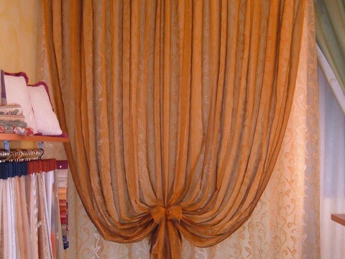 Archisio - Pezzoni Tappezzeria Tendaggi - Progetto Tende