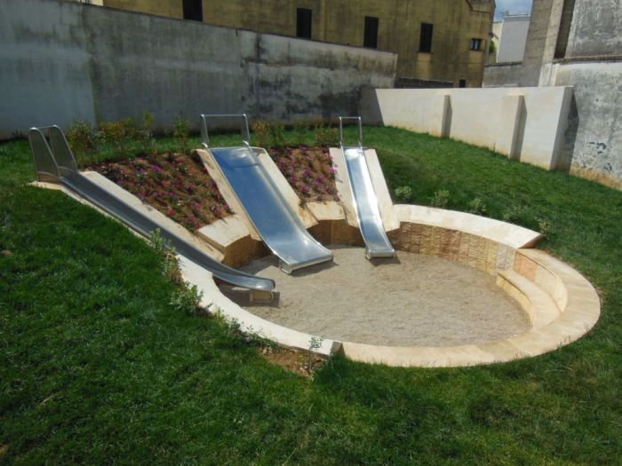 Archisio - Daniele Francesco Santoro - Progetto Cdbedb - citt delle bambine e dei bambini