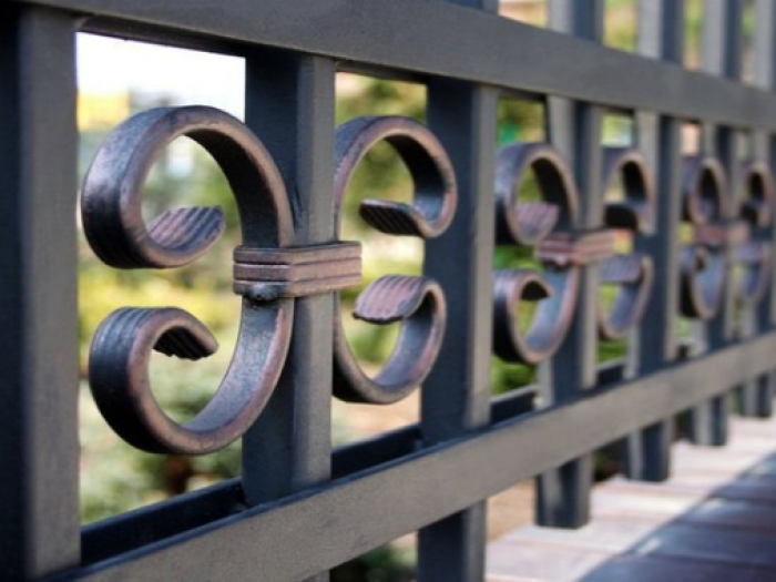 Archisio - Fabbro Roberto Mat - Progetto Ringhiere in ferro