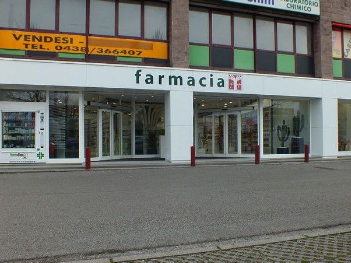 Archisio - Nicola Artuso - Progetto Farmacia 500 mq