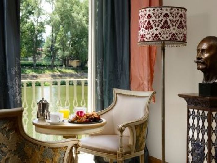 Archisio - Fzi Interiors - Progetto Hotel ville sullarno le camere a tema 2014 firenze planetaria hotels