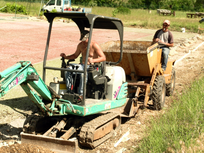 Archisio - Boccanera Costruzioni Snc Ristrutturazioni Restauri - Progetto I nostri macchinari