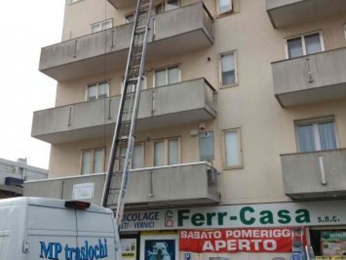Archisio - Mp Traslochi - Progetto Scala aerea