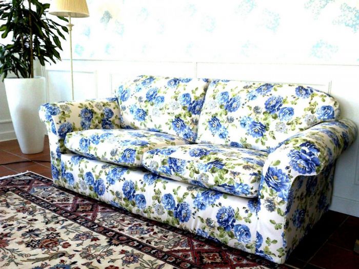 Archisio - Tappezzeria E Tendaggi Azito - Progetto Copri divano e sedie