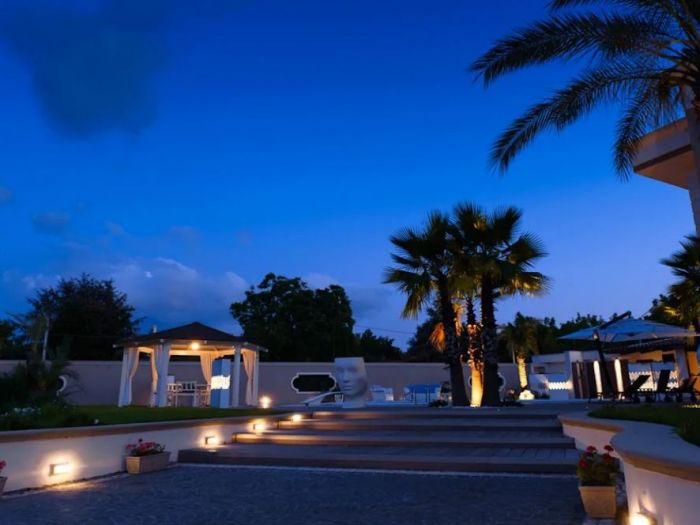 Archisio - Raffaele Carrella - Progetto Villa monofamiliare con piscina