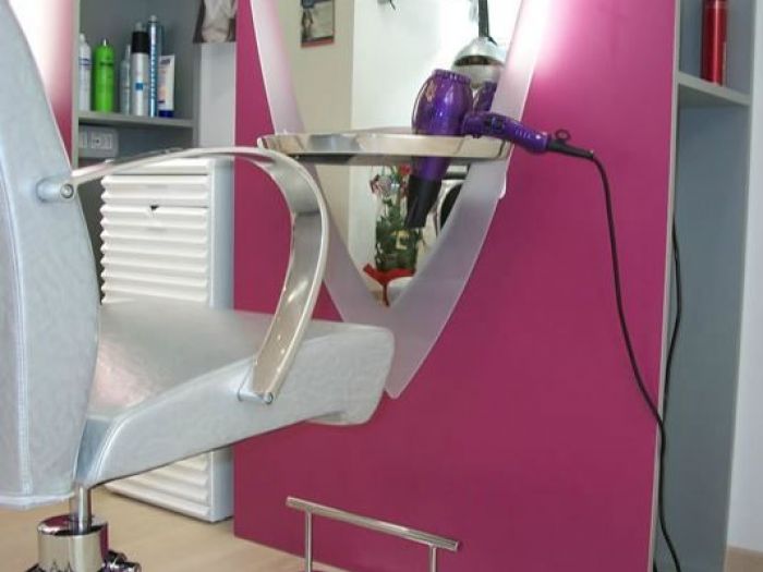 Archisio - Stefania Borgognoni - Progetto Parrucchiera donna