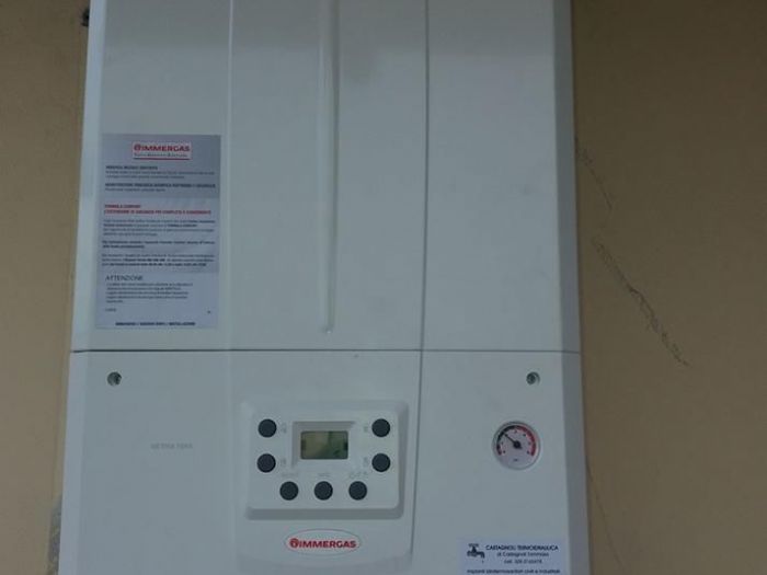 Archisio - Castagnoli Termoidraulica Prato - Progetto Caldaie e bollitori