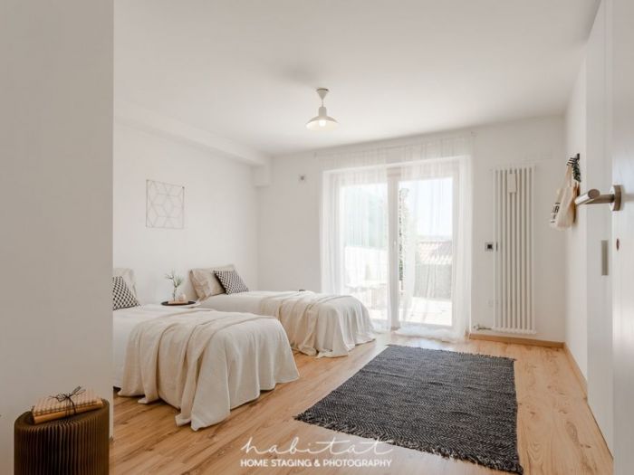 Archisio - Arianna Di Carlantonio Habitathomestaging - Progetto graphic elegance home staging