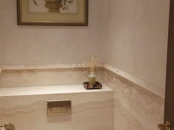 Archisio - Dalla Pozza Marmi Srl - Progetto Bagno in onice ivory