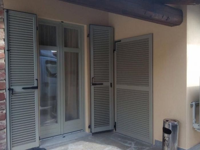 Archisio - Falegnameria Blf Di Ursache Bodgan - Progetto Porte finestre e lettini per bambini