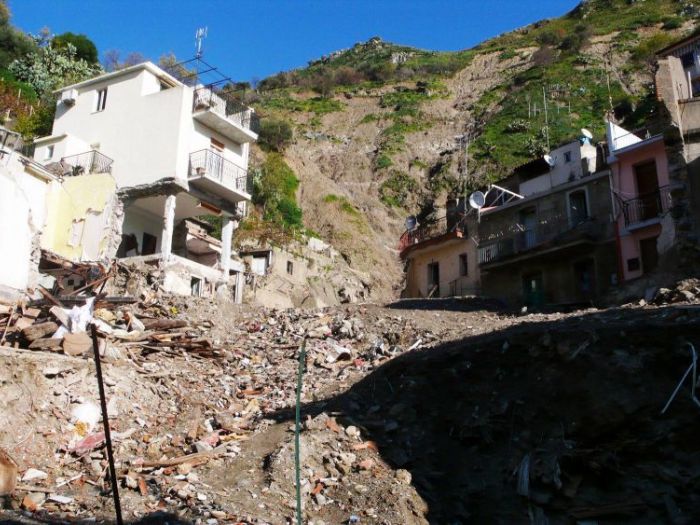 Archisio - Cfcstudio Marco Ragonese - Progetto Riparare fiumare